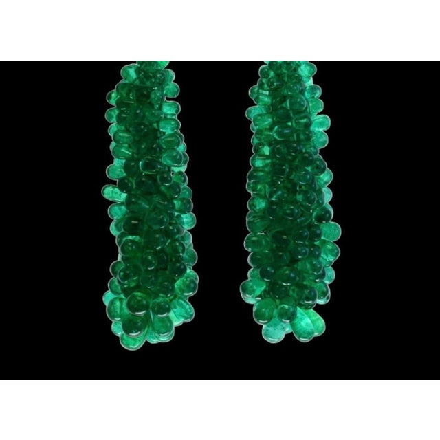 Contemporary 89 Carat Colombian Emerald Briolettes & Diamond Hanging Drop Earrings 18 Kt Gold For Sale - Image 3 of 18