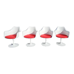 1960s A Set of 4 Vintage Tulip Armchairs Designed by Saarinen for Knoll