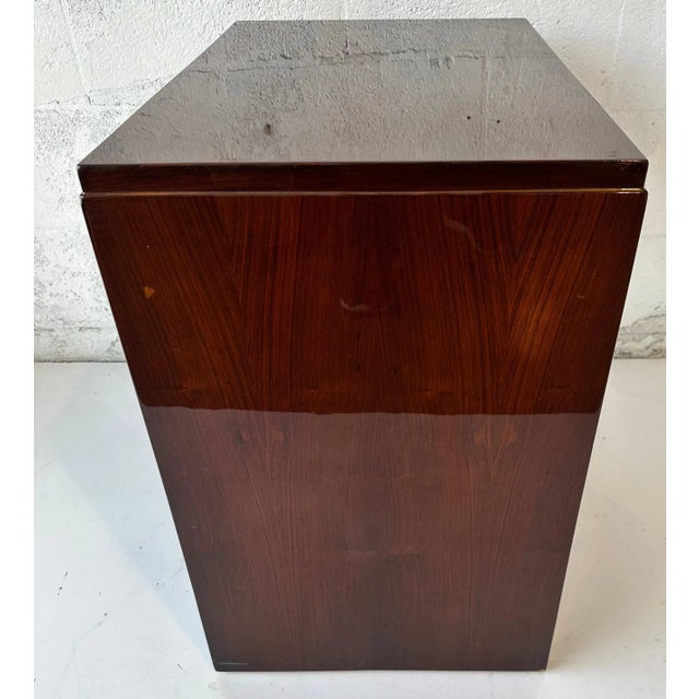 1950s Art Déco Rosewood Side Table For Sale - Image 5 of 10