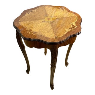 Early 20th Century Floral Inlaid Table With Carved Legs For Sale