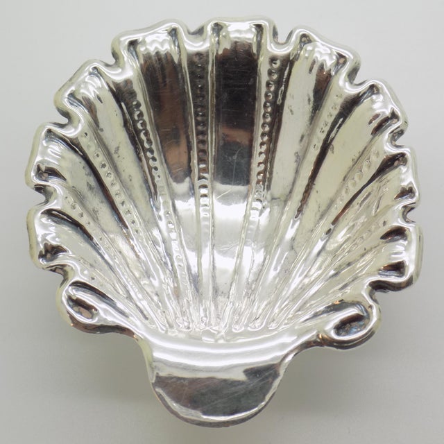 1970s Vintage Italian Handmade Genuine Silver Shell Shaped Footed Mini Bowl, 1970s For Sale - Image 5 of 13
