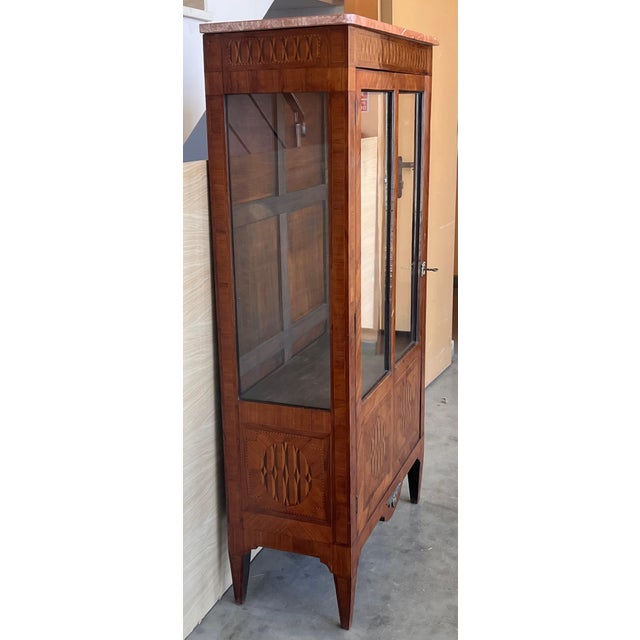 Late 20th Century Late 20th Century Louis XVI Style Showcase Vitrine in Walnut with Geometrical Marquetry For Sale - Image 5 of 18