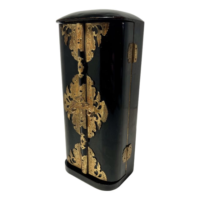 Antique Meiji Period Japanese Black Lacquer & Gold Leaf Buddhist Zushi Travel Shrine For Sale