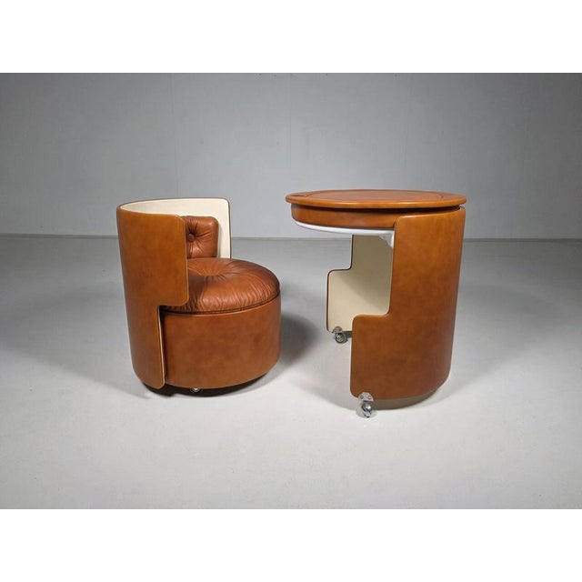 Dilly Dally Vanity set by Luigi Massoni for Poltrona Frau, 1968, Set of 2 For Sale - Image 10 of 10