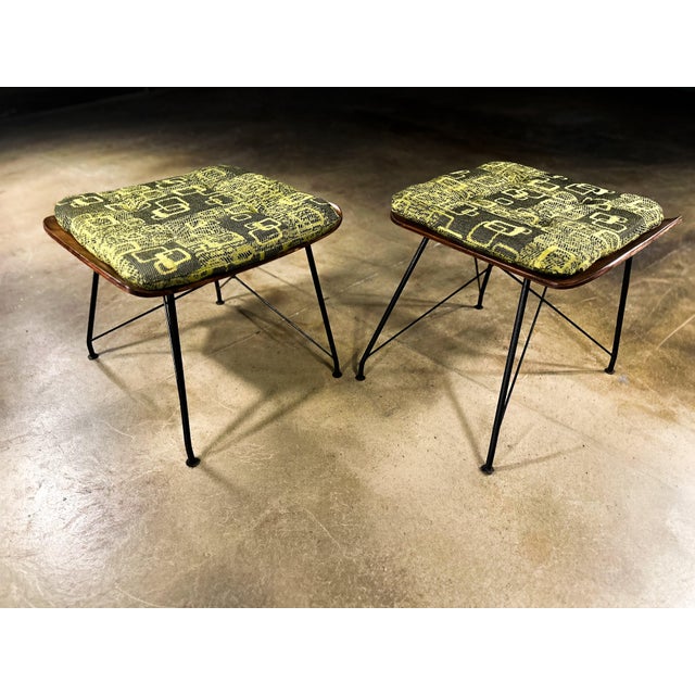 Pair of Brazilian Modern Stools Attributed to Carlo Hauner For Sale - Image 11 of 12