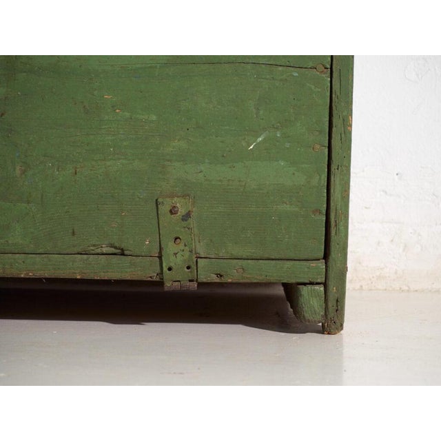 Antique Painted Storage Bench in Pine, 1900 For Sale - Image 9 of 13