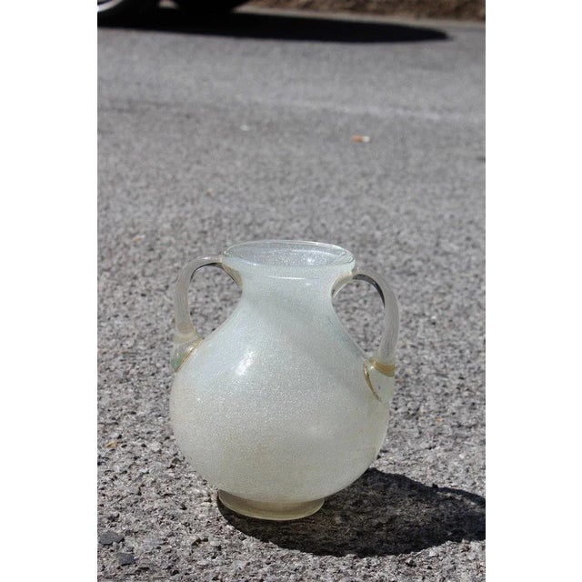White Murano Glass Vase from Seguso, 1940s For Sale - Image 6 of 10