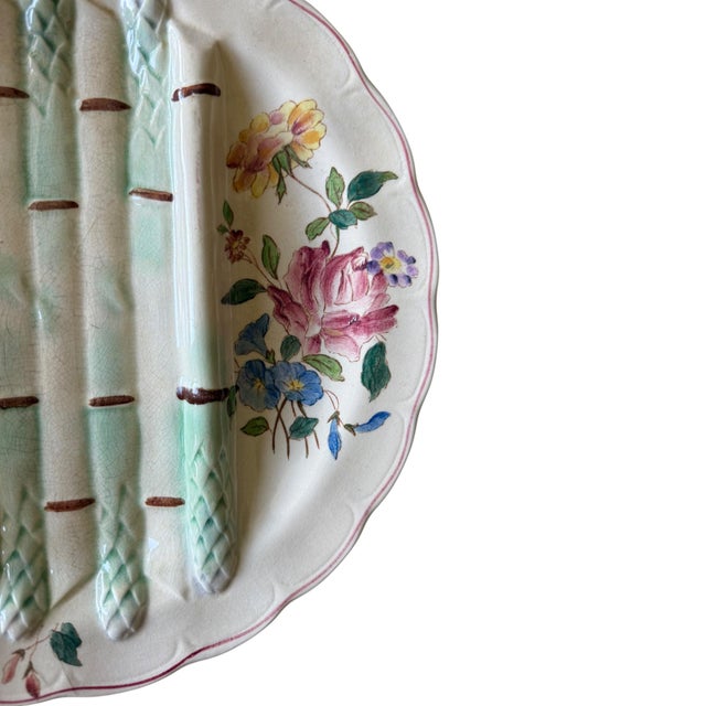 1900 - 1909 Antique French Longchamp Majolica Asparagus Plate C. 1900s - Sold Individually For Sale - Image 5 of 9