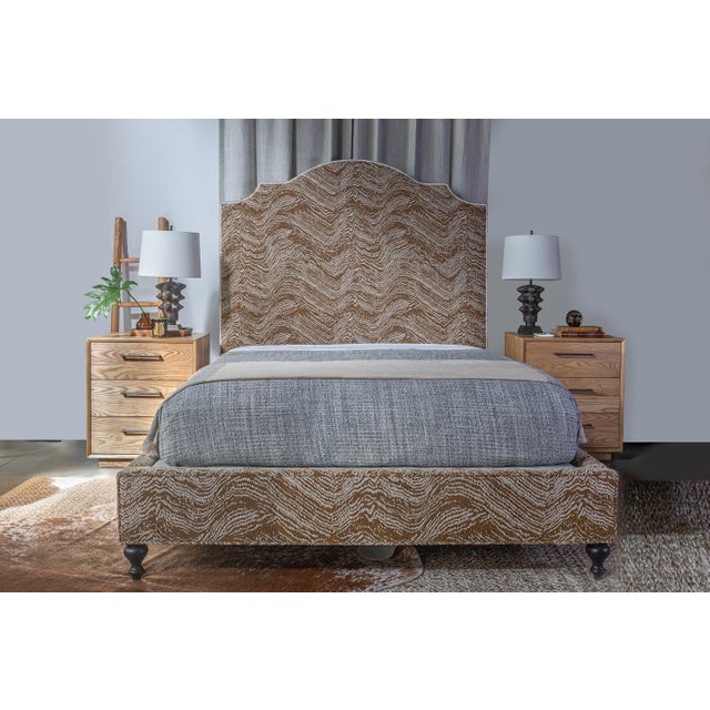 This elegant Lee Industries Bed Frame and Headboard (#D2-50TP5T) are luxuriously covered in premium Larsen Idaho Wood...