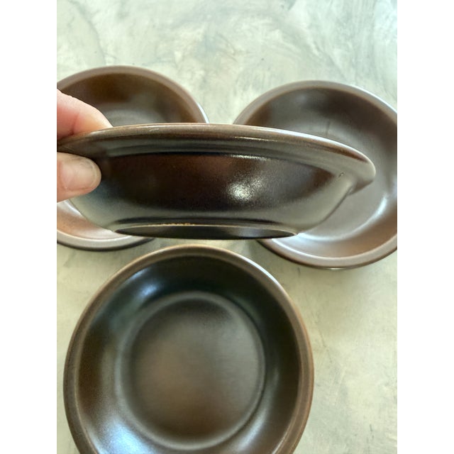Ceramic Vintage Wedgwood Stoneware Bowl – Sterling Pattern, 1970s - Set of Four For Sale - Image 7 of 11