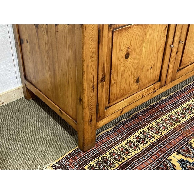 English Fir Wood Sideboard, 1950s For Sale - Image 4 of 16