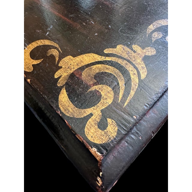 Wood Late 18th Century Early American Painted Sugar Chest With Floral Decoration For Sale - Image 7 of 10