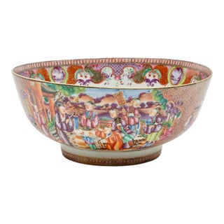 18th Century Chinese Export Porcelain Mandarin Famille Rose Bowl For Sale