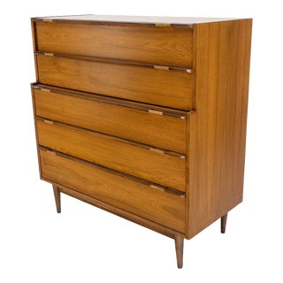 Mid-Century Modern Walnut 5 Drawers High Chest Dresser For Sale