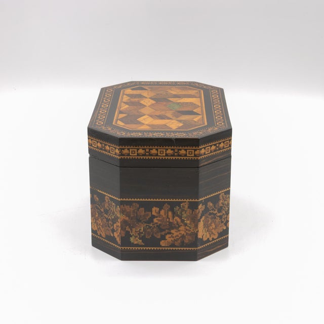 Hexagonal Tunbridgeware Tea Caddy by Thomas Barton, English, Circa 1865 For Sale - Image 11 of 15