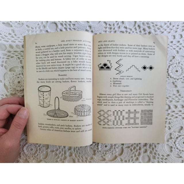 Green Girl Scouts of America Hand Book, 1942 For Sale - Image 8 of 12