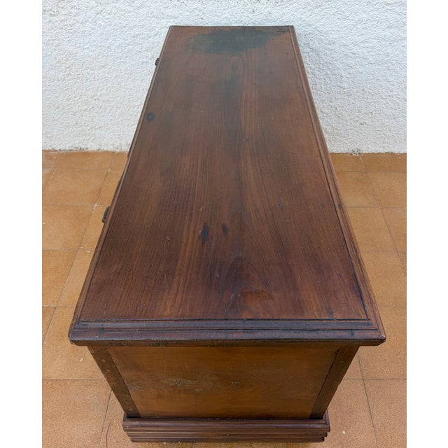 Spanish Carved Wooden Chest with Geometric and Floral Motifs, 1840 For Sale - Image 10 of 13
