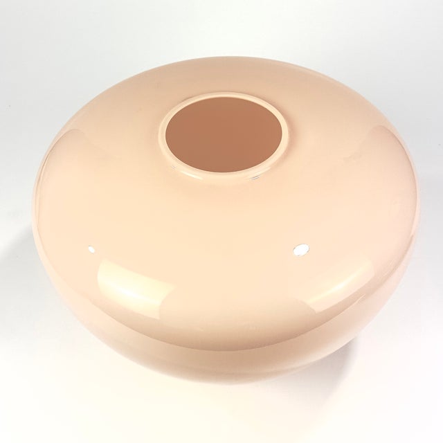 Mikasa Humongous & Stunningly Chic Immaculate Blush Pink Glass Vase Attributed to Larry Laslo for Mikasa For Sale - Image 4 of 9