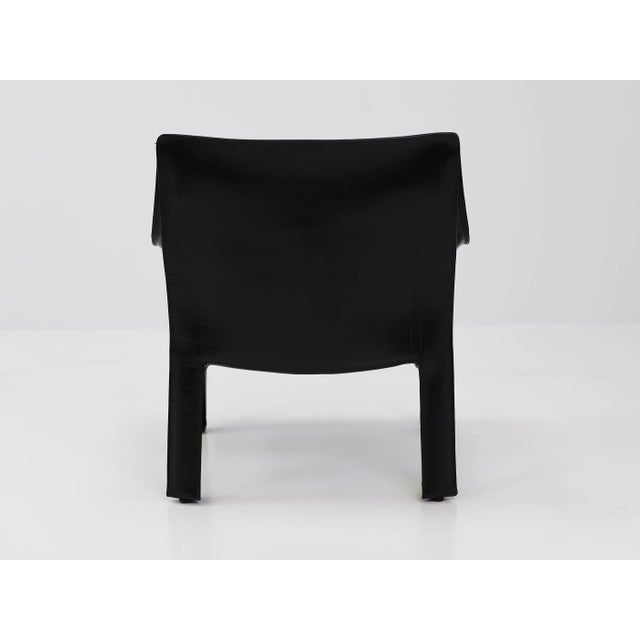 Vintage Italian Model Cab 413 Black Leather Armchairs by Mario Bellini for Cassina, 1977, Set of 4 For Sale - Image 10 of 13