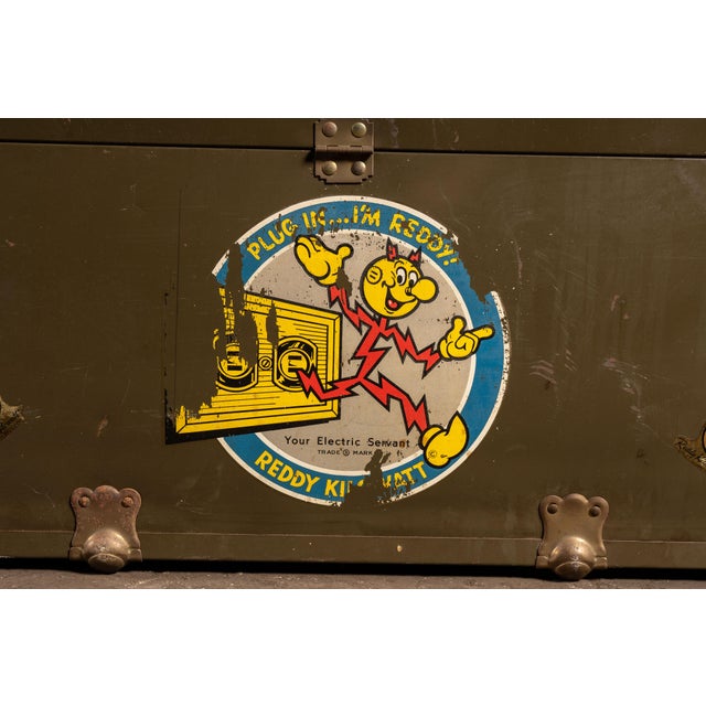 Wood Vintage MP&L Reddy Kilowatt Electric Utility Advertising Chest For Sale - Image 7 of 7