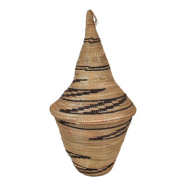 Early 20th Century Tutsi Basket with Lid Rwanda For Sale