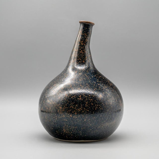 Mid-Century Tenmoku Glazed Kyō-Yaki Vase attributed to Miura Chikken, Japan, 1960s For Sale - Image 4 of 11