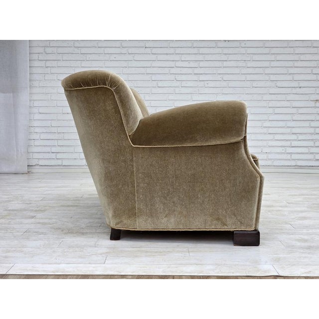 1960s Danish 3-Seater Sofa in Green Velour with Oak Legs, 1960s For Sale - Image 5 of 18