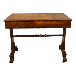 Regency Writing Table in Walnut, 1820 For Sale