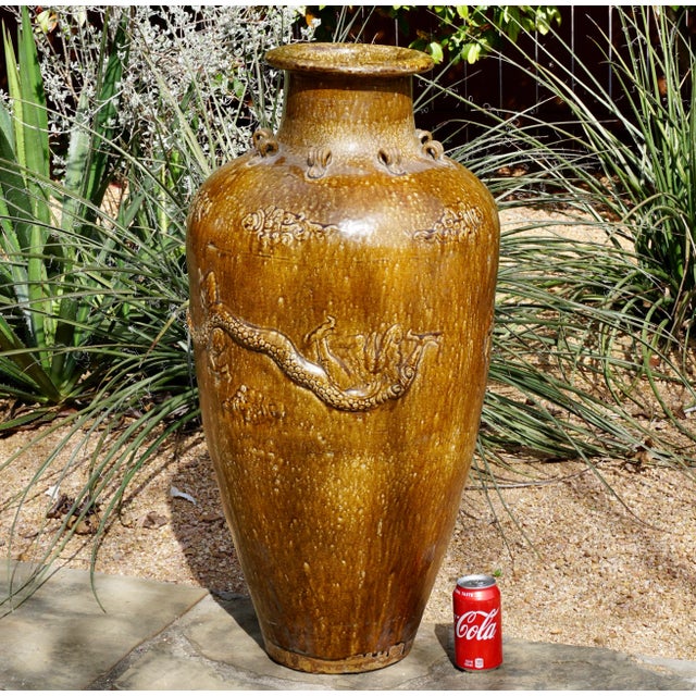 Large Martaban Ming dynasty stoneware storage vase with dragons, 14th century. Beautiful Ochra and yellow brown glaze with...