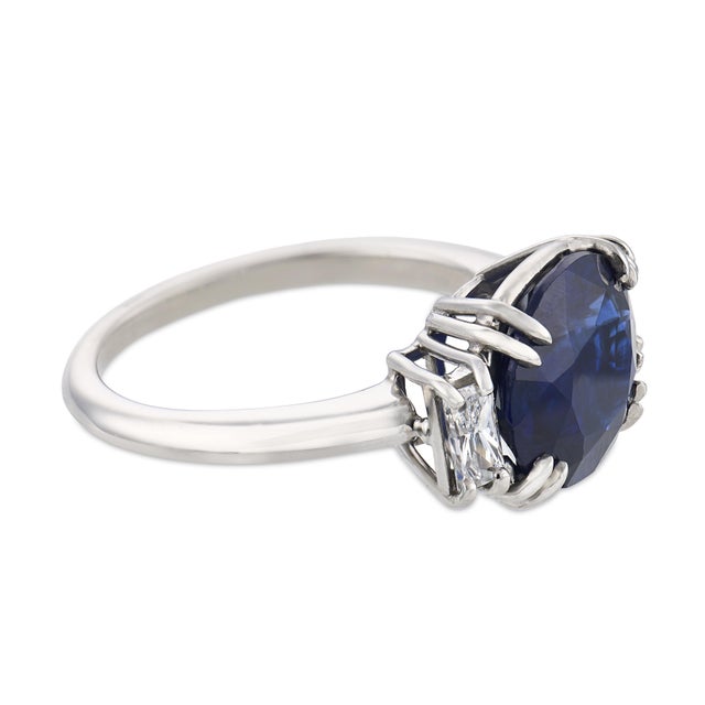 Vintage Gia 4.95 Carat Ceylon Sapphire Diamond Platinum Ring, Size 7.25 For Sale - Image 4 of 6