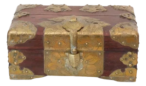 19th Century Chinese Hongmu Rosewood Jewelry Box