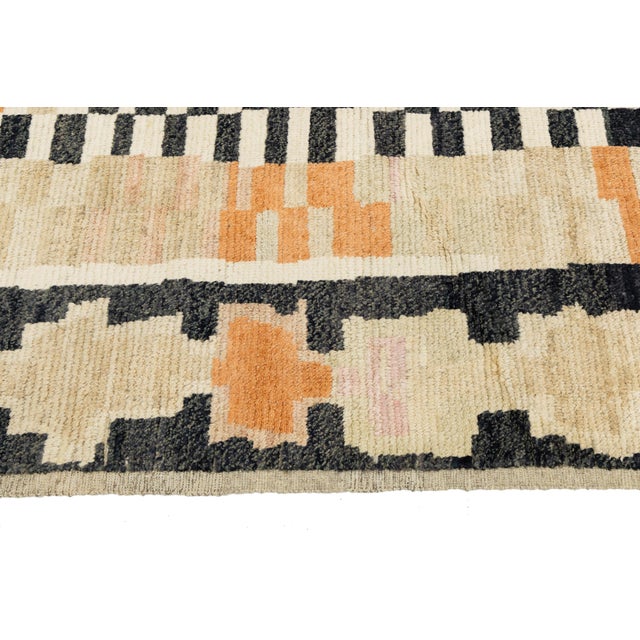 Textile Beige Modern Checkered Moroccan Wool Rug – HandKnotted Geometric Berber Style For Sale - Image 7 of 11