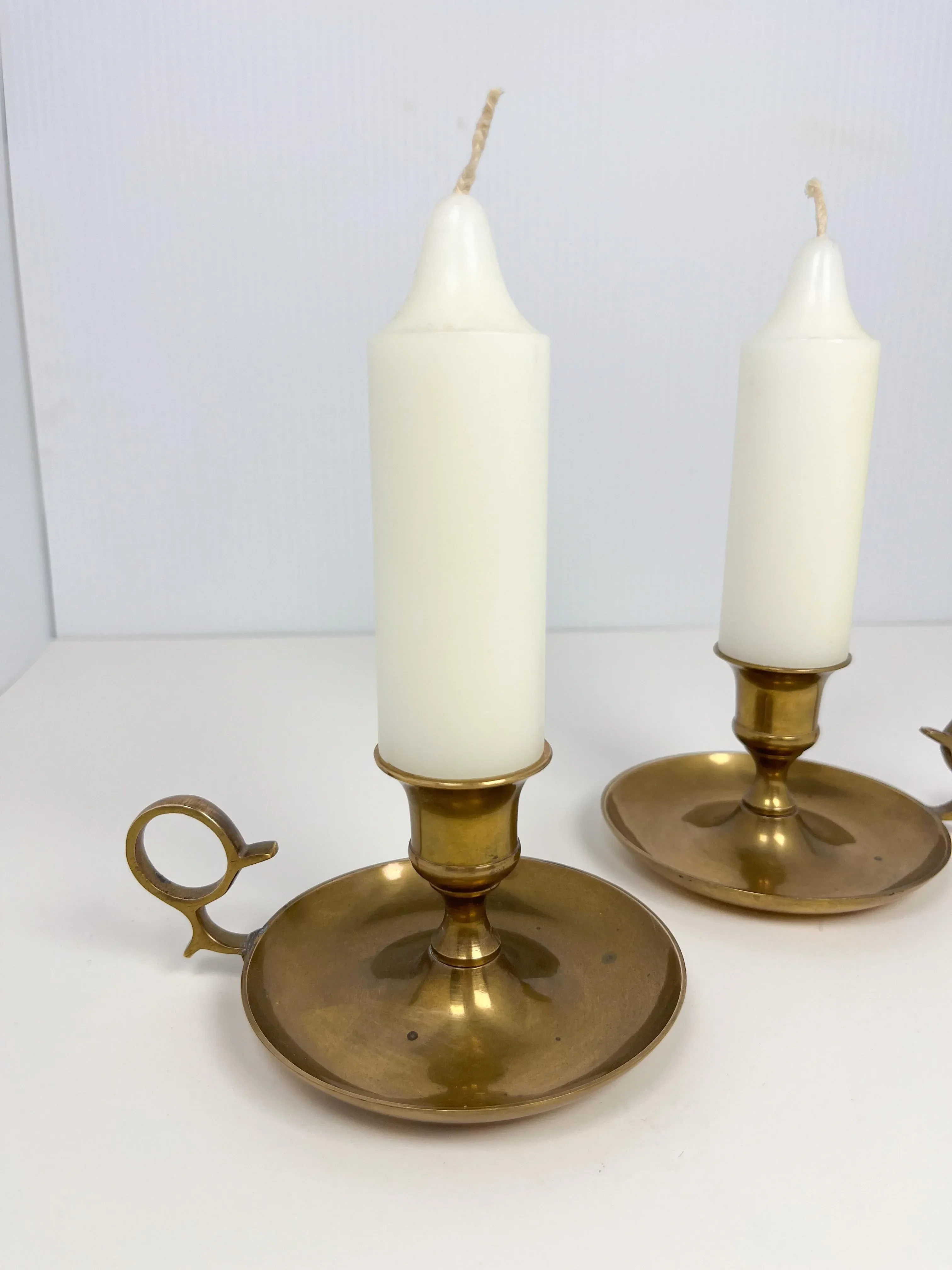 Set of 2 Vintage Brass Candlestick Holders Set With Handle | Chairish