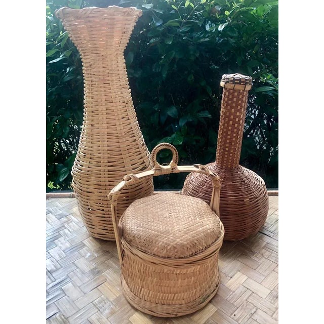 Vintage Oblong Natural Woven Wicker Rattan Basket Vase With Lid For Sale - Image 11 of 12