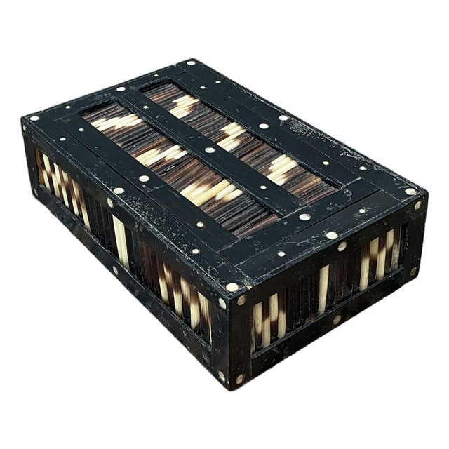 Vintage Sliding Door Quill Box For Sale