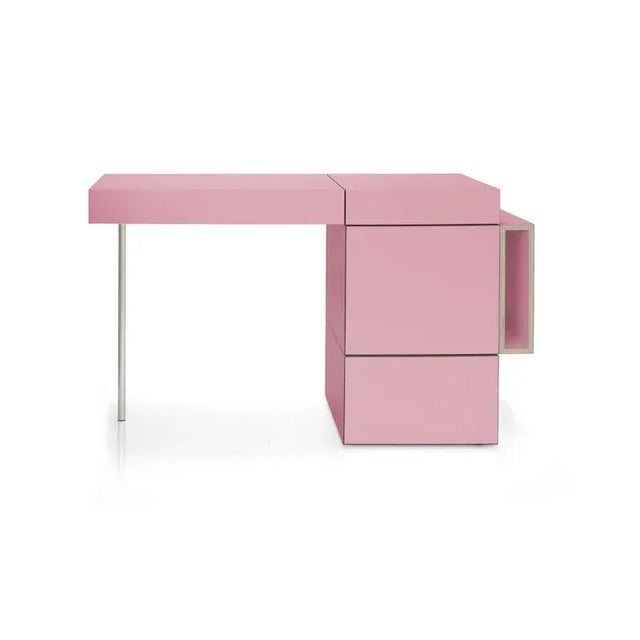 This compact office furniture makes it more pleasant to work at home for a day from the busy office. You can easily store...