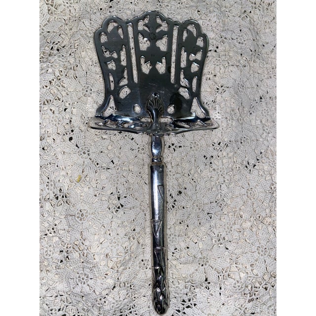 Ornate Antique Silver-Plated Asparagus Server With Pierced Decorative Blade. For Sale In Miami - Image 6 of 12