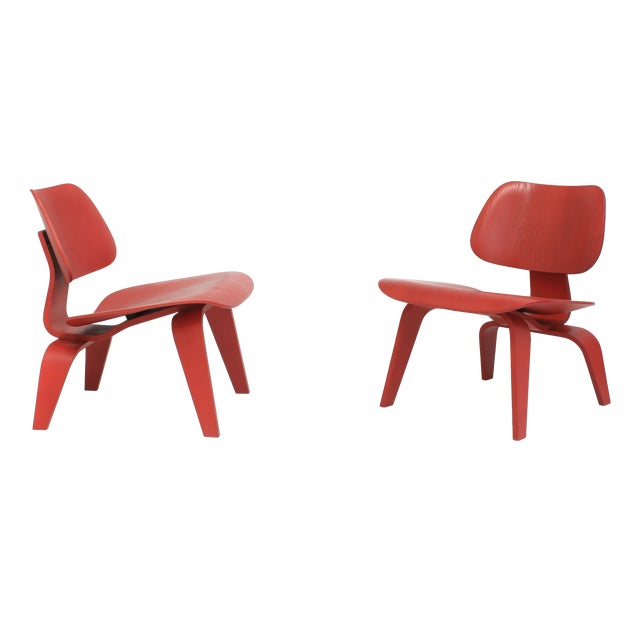 LCW Chairs in Red Stained Ash and Plywood by Charles & Ray Eames for Vitra, 2005, Set of 2 For Sale