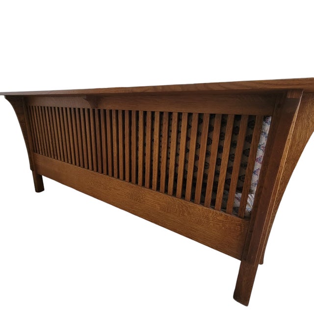 Mission Stickley Mission Prairie Oak Spindle Settee/Loveseat For Sale - Image 3 of 4