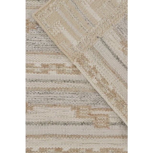 Textile 2010s Rug & Kilim’s Scandinavian Style Kilim in Greige & Off White Patterns For Sale - Image 7 of 8