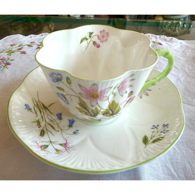 White Shelley, English Porcelain Spring Flowers Set of 6 Teacups & Saucers For Sale - Image 8 of 15