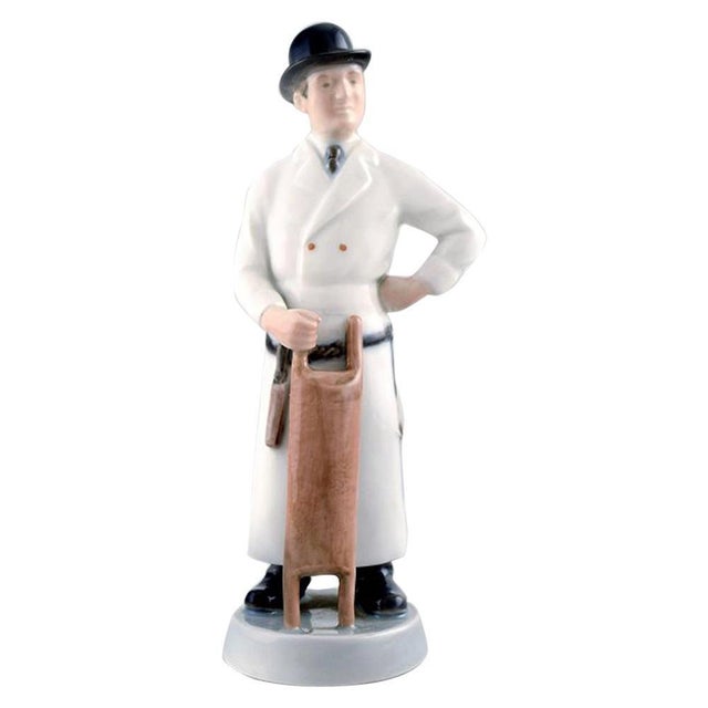 Butcher Figurine by M. Bovenschulte for Royal Copenhagen For Sale - Image 9 of 9