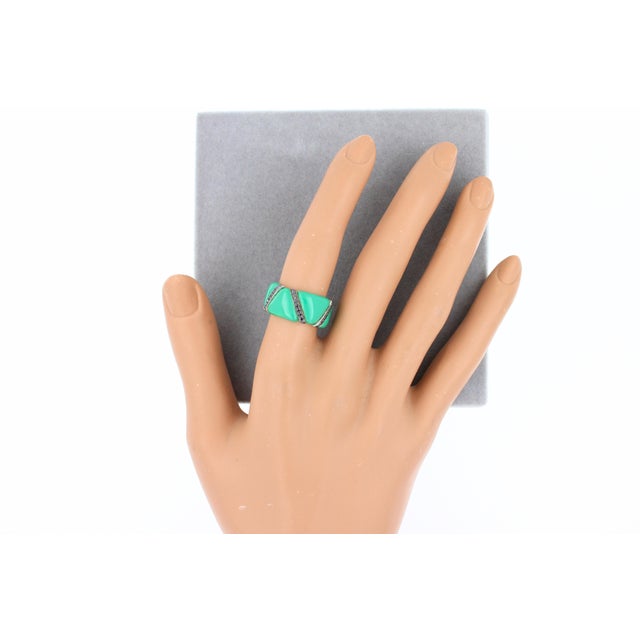 Black Diamond Green Enamel Eternity Band 18 Karat White Gold Unique Italian Ring, Size 5 For Sale - Image 14 of 18