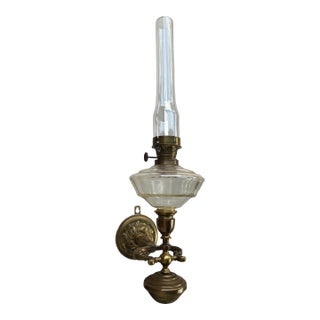 Early 20th Century Brass Wall Hung Oil Lamp For Sale