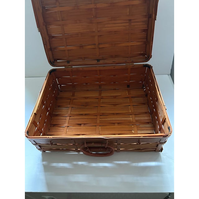 Mid 20th Century Japanese Bamboo Picnic Basket For Sale - Image 9 of 10