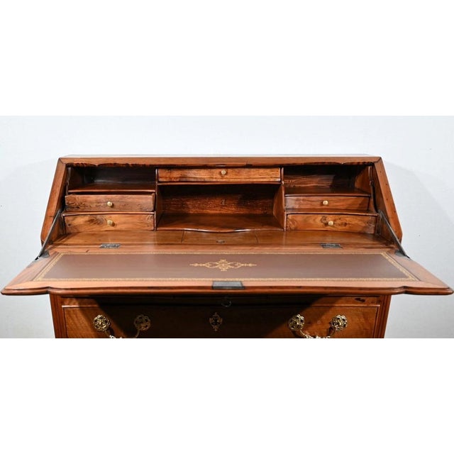 18th century Louis XV Scriban Chest of Drawers in Walnut For Sale - Image 10 of 18