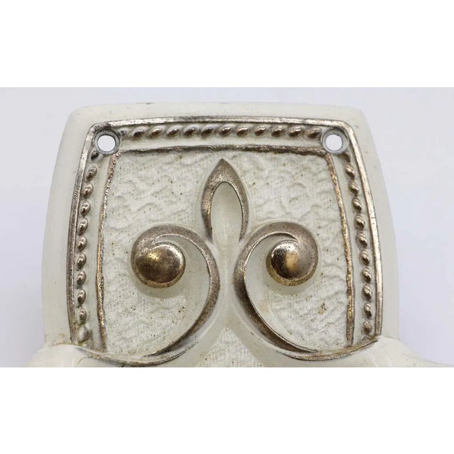 Vintage French Provincial Off White & Gold 3 Piece Bathroom Hardware Set For Sale - Image 6 of 12
