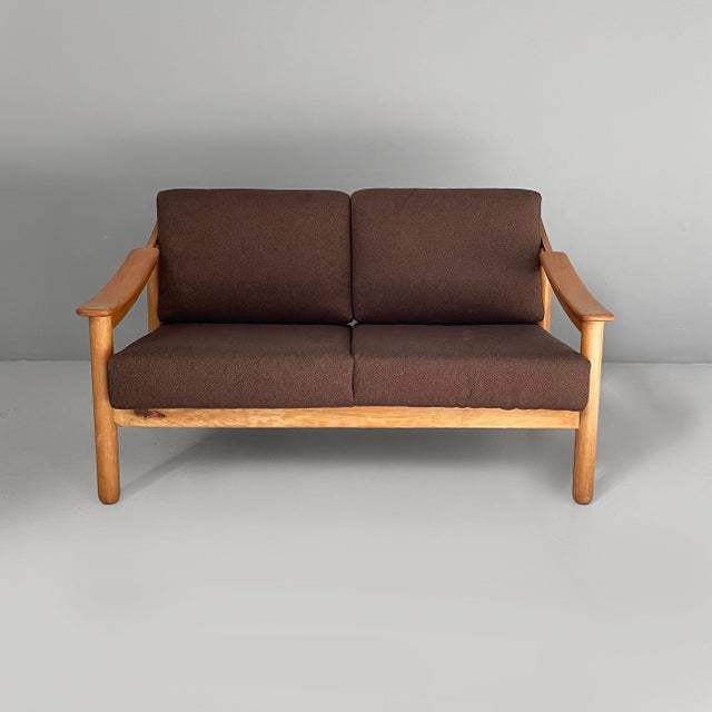 Italian mid-century modern sofa Loden by Vico Magistretti for Cassina, 1960s Loden two-seater sofa with seat and back...