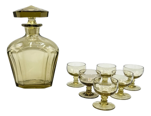 Mid-Century Modern Amber Glass Decanter and Six Liqueur Glasses, 1950s, Set of 7