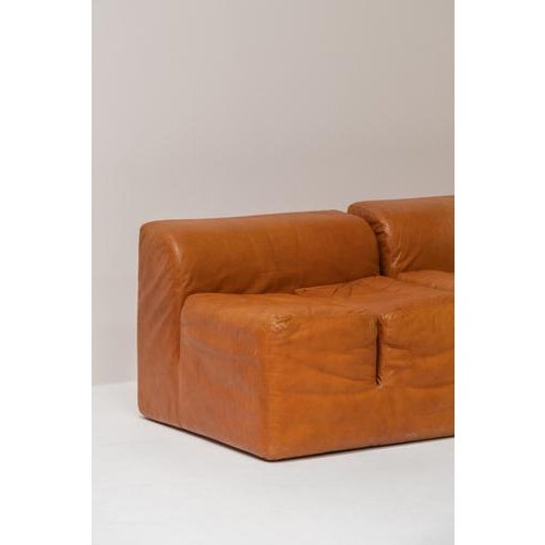 1970s Ipercubo Lounge Chairs in Cognac Leather by Jonathan De Pas, Italy, 1970s, Set of 3 For Sale - Image 5 of 15
